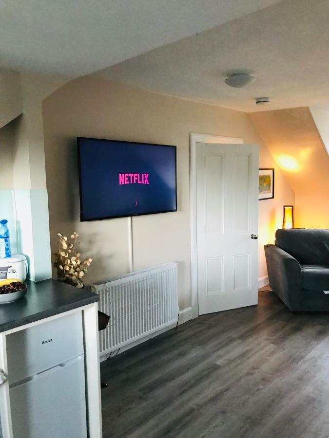 “A Wee Pad In Dunfermline” Apartment Exterior photo
