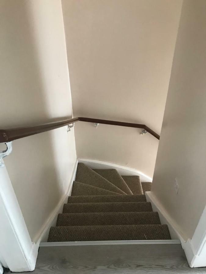 “A Wee Pad In Dunfermline” Apartment Exterior photo