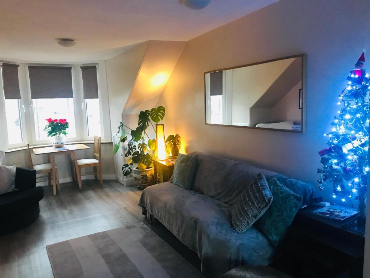 “A Wee Pad In Dunfermline” Apartment Exterior photo